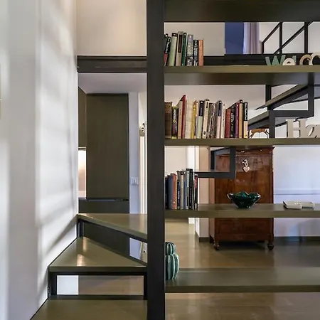 Mansardina - 1 Min From Accademia - Duplex Stylish And Cosy