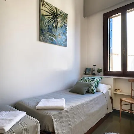 Mansardina - 1 Min From Accademia - Duplex Stylish And Cosy Apartament *