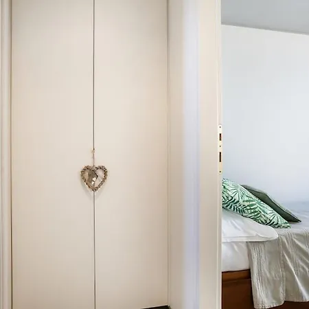 Mansardina - 1 Min From Accademia - Duplex Stylish And Cosy Apartament Wenecja