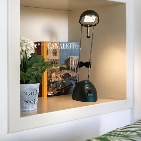 Mansardina - 1 Min From Accademia - Duplex Stylish And Cosy