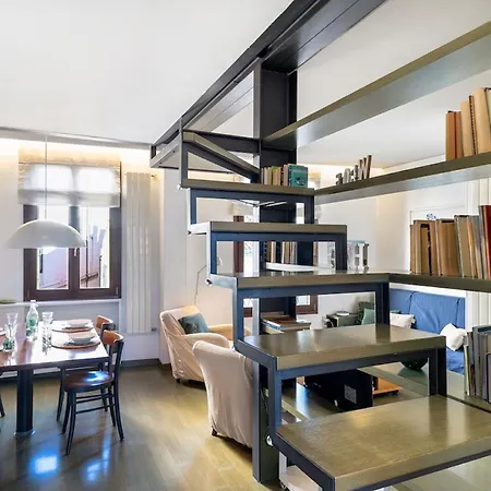 Appartement Mansardina - 1 Min From Accademia - Duplex Stylish And Cosy Venise