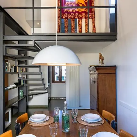 Mansardina - 1 Min From Accademia - Duplex Stylish And Cosy Appartement